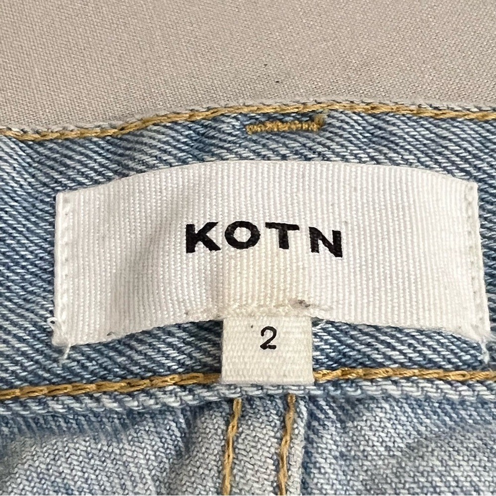KOTN Shorts Size 2 Antifit Light Wash Relaxed Jean Denim - Picture 6 of 7